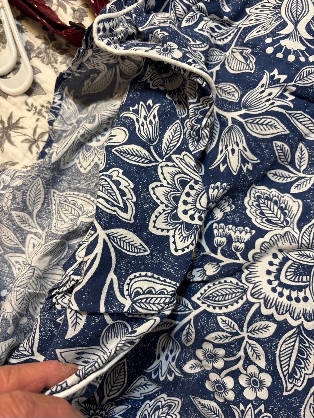 IKEA Blue and white floral Twin Duvet cover  with 2 pillow shams
